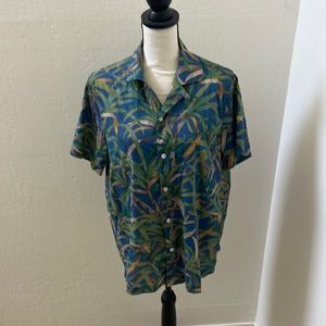 Cotton J.Crew mens small short sleeve casual dress shirt. Bamboo pattern